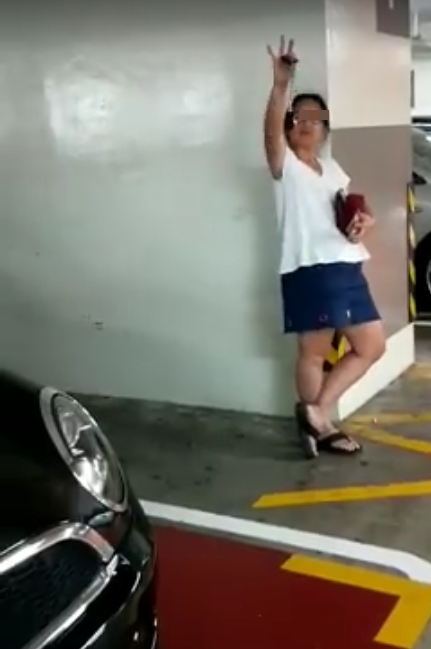 Rude Woman Says She Has Money To Burn When Caught Hogging Family Parking Lot World Of Buzz 2