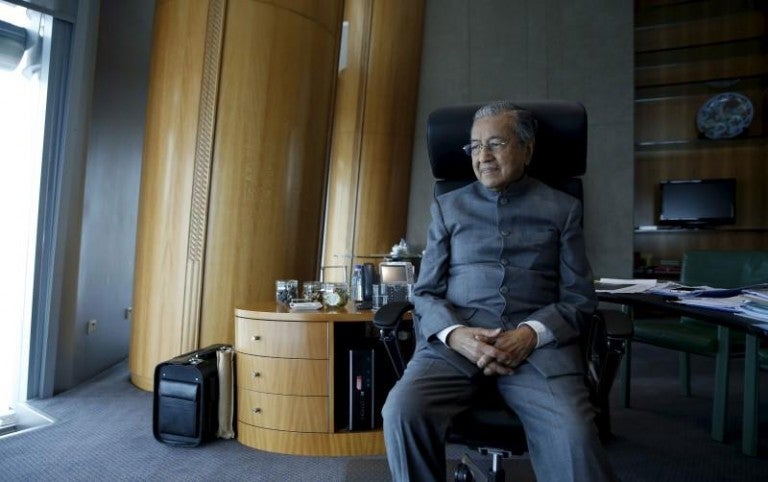 Mahathir Its Frightening And More Challenging To Be Pm For Second Time World Of Buzz 3