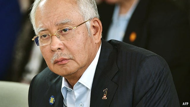 my life is at risk najib asks for witness protection world of buzz