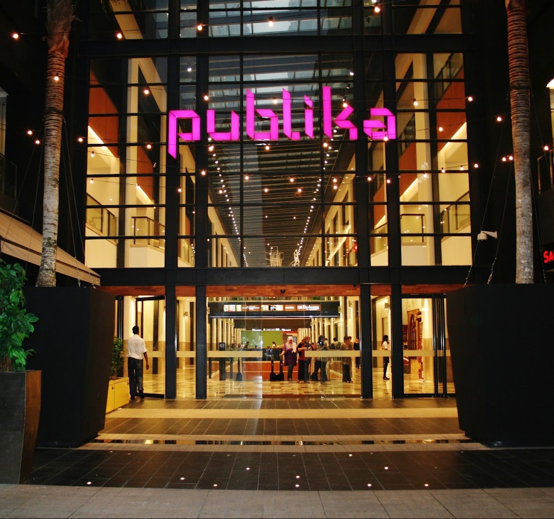 publika e1449595255867