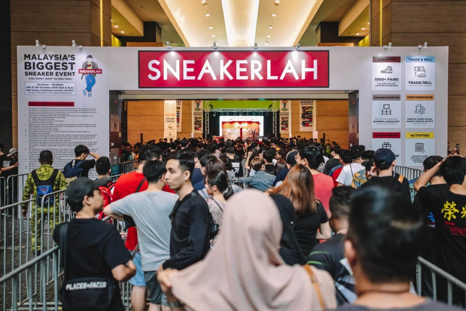 Sneakerlah Opening