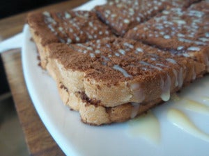 Wajib Coba 6 Resep dengan Bahan Dasar Milo yang Dijamin Kamu Pasti Suka toast bread with milo powder