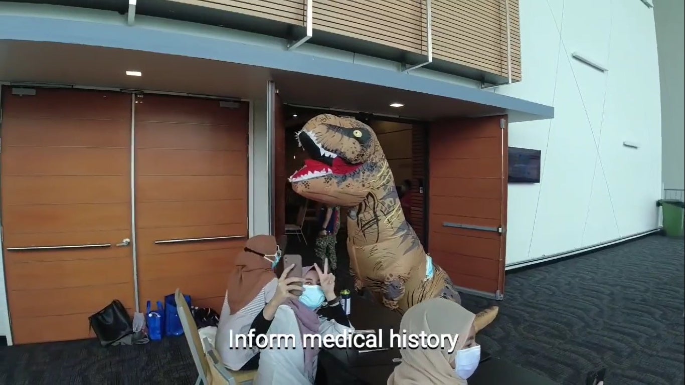 Ss5 Dinosaur Taking Vaccination