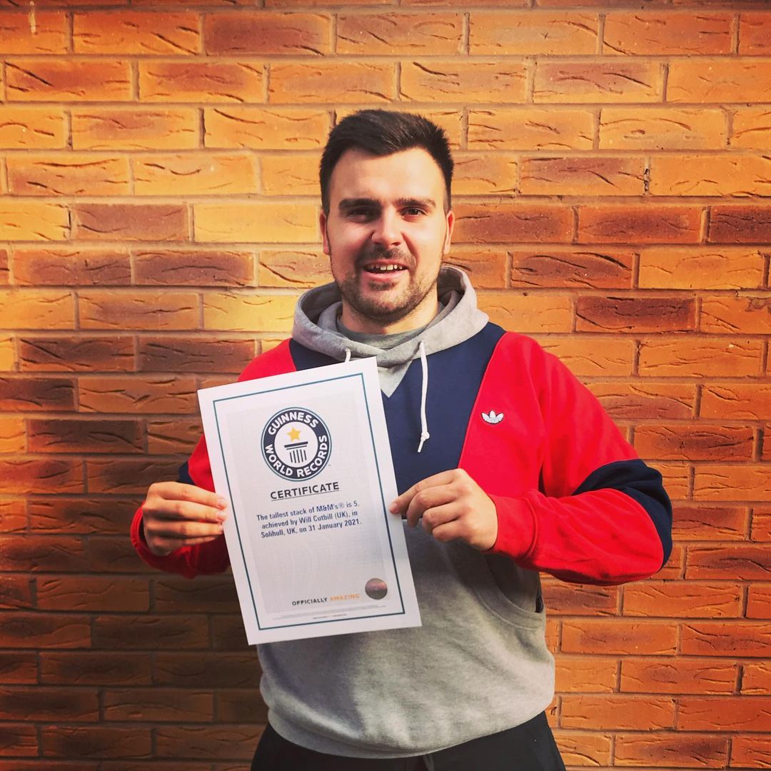 Uk Man Breaks Guinness World Record By Stacking 5 Mm