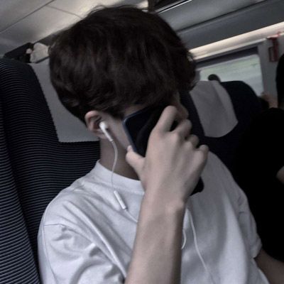 Korean Ulzzang Boy Faceless Holding A Phone