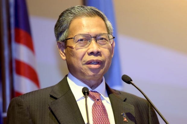 Mustapa Mohamed22