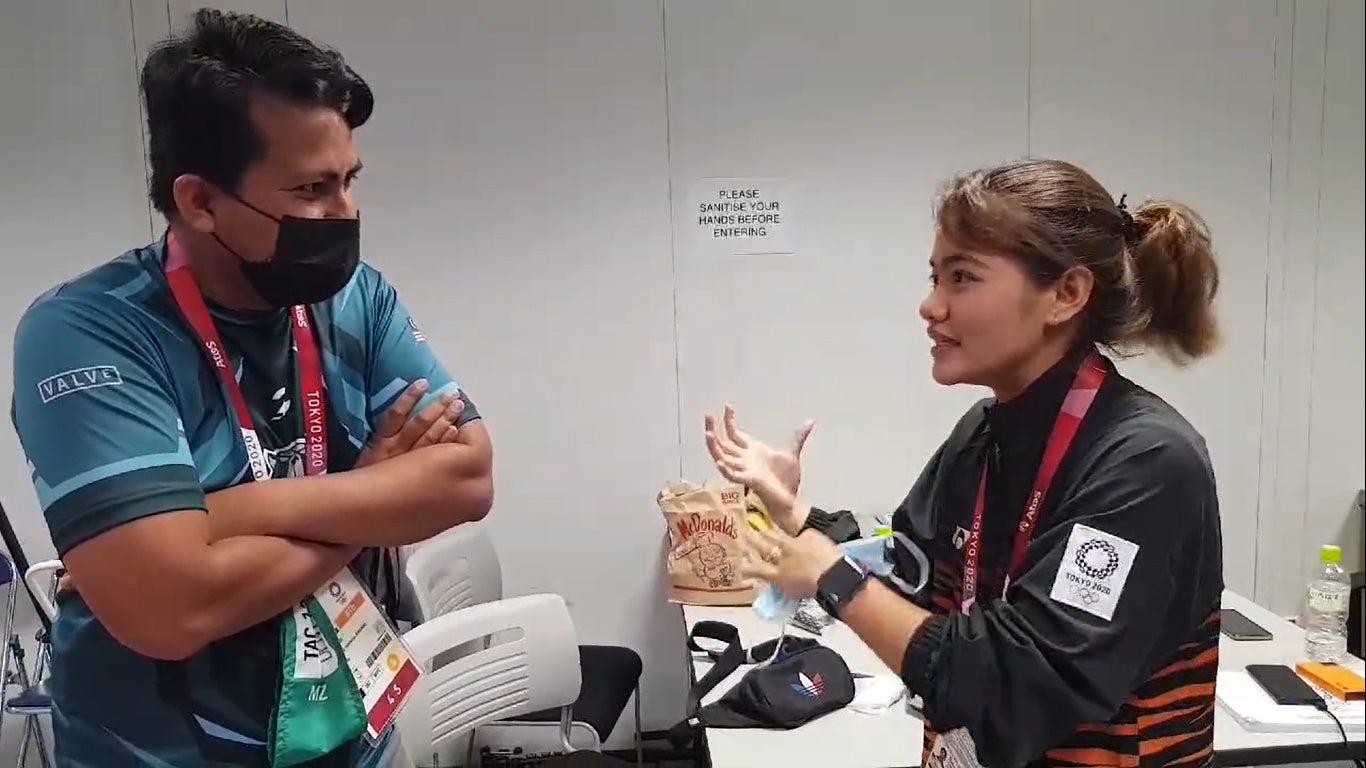 Nur Dhabitah Sabri Speaks Mandarin To Astro Arena Reporter Adam Zamri 2