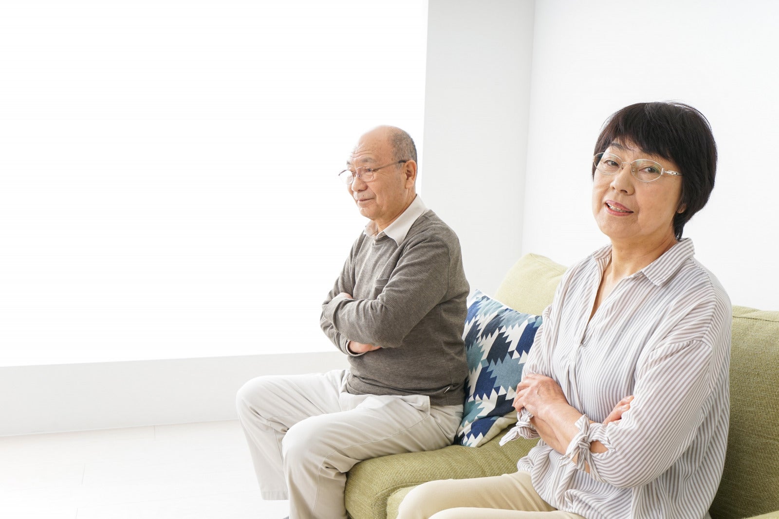 Senior asian chinese parents couple angry