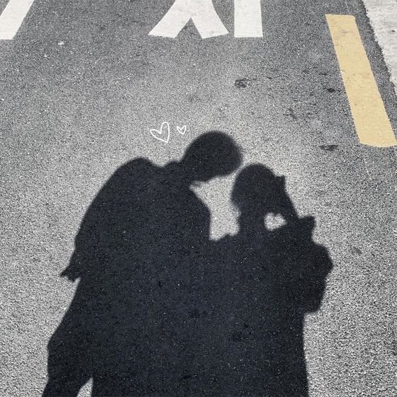 couple shadow on floor
