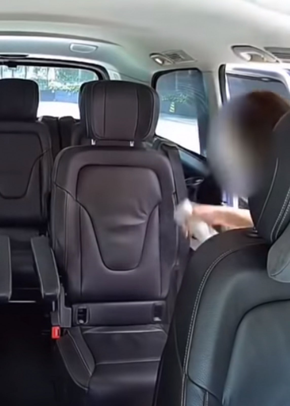 SS1 woman sprays uber car seat without permission