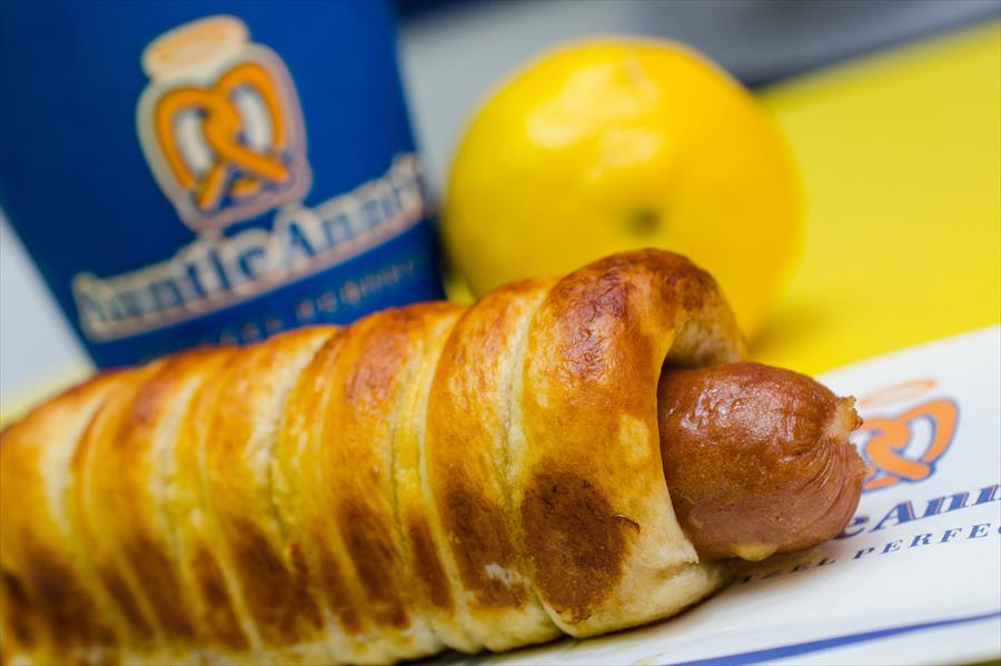 Auntie Annes pretzel sausage