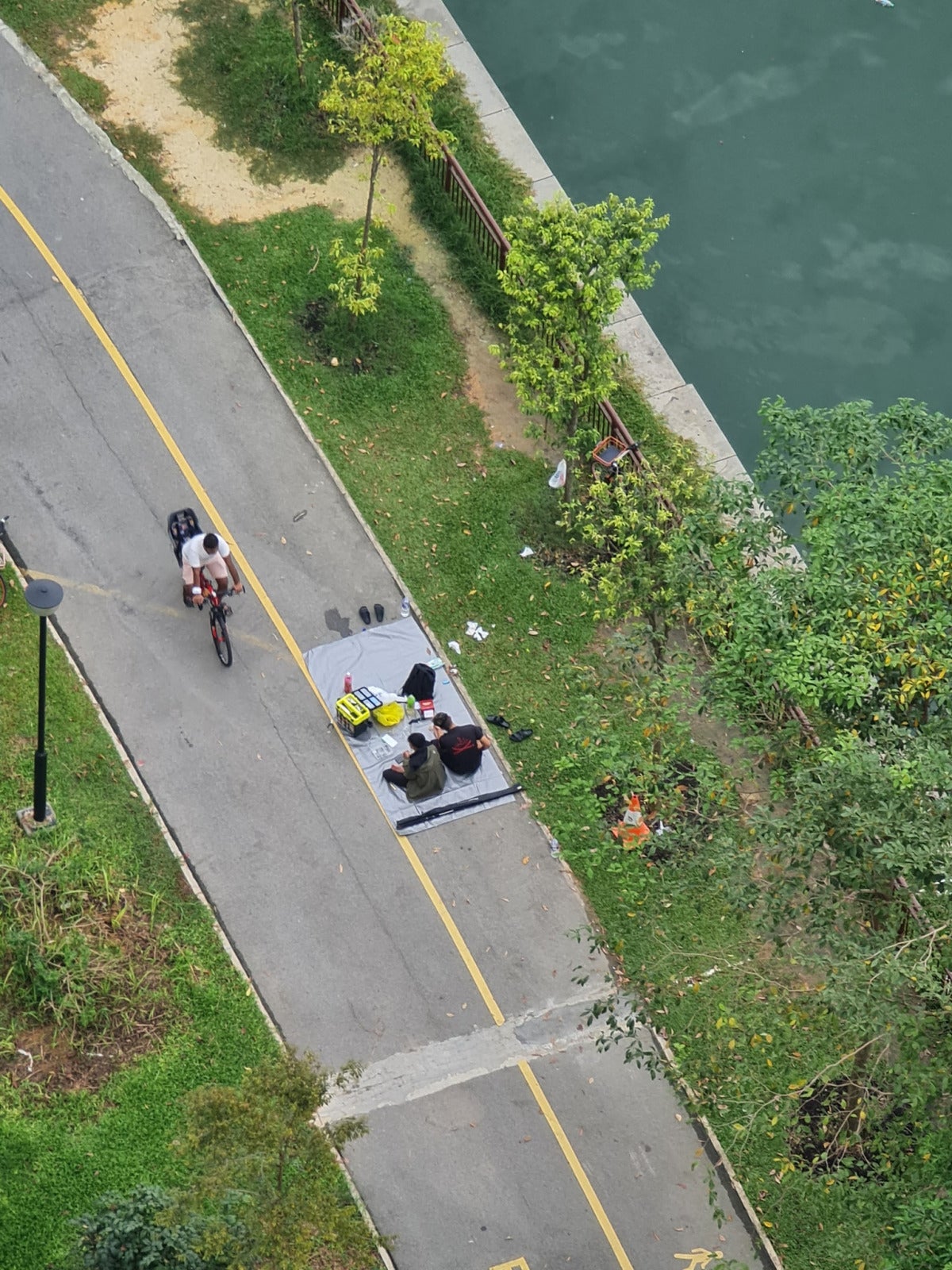 Picnic Got Bicycle Pass By