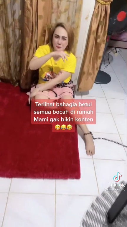 5 Man Tied Wifes Leg To Sofa For Playing Too Much Tiktok