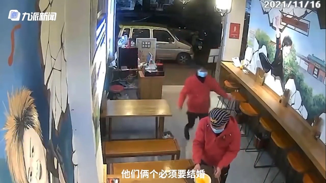 Ss 2 Boss Found Out Worker Kiss During Work Through Cctv Footage Punishes Them To Get Married