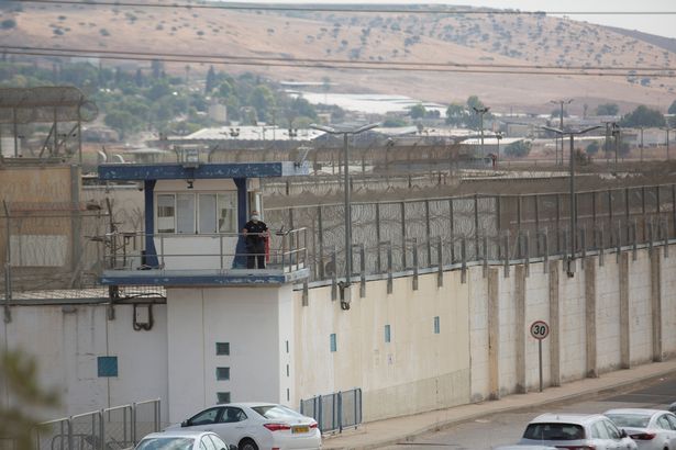 0 Manhunt For Six Palestinians Who Escaped Israeli Prison 1