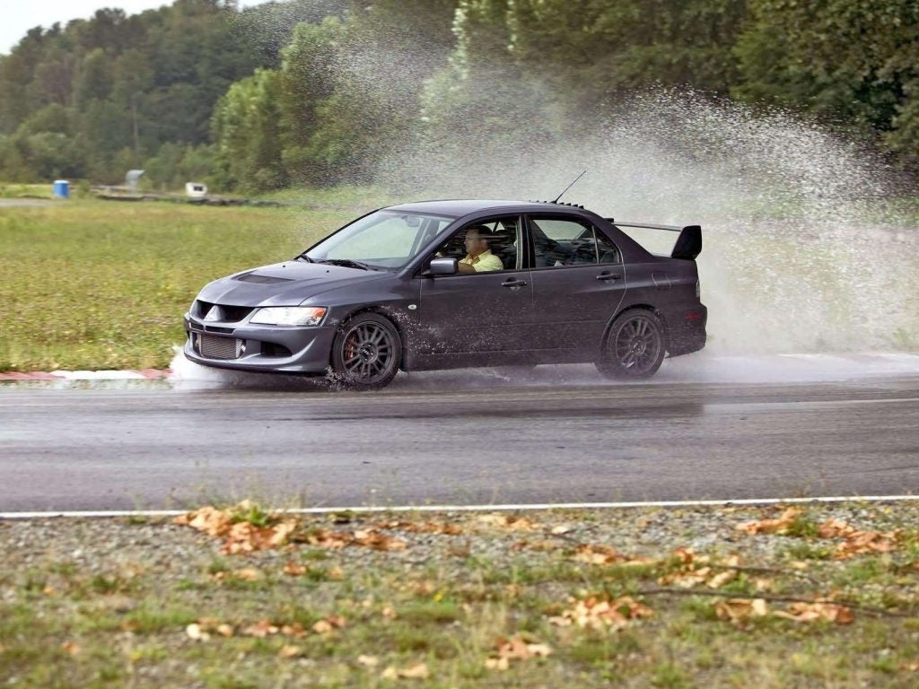 2005 Mitsubishi Lanver Evo VIII MR 1024x768 1