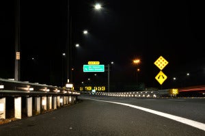 Micro Prismatic Reflective Sheeting Helps With Brighter Road Signs At Night Rs