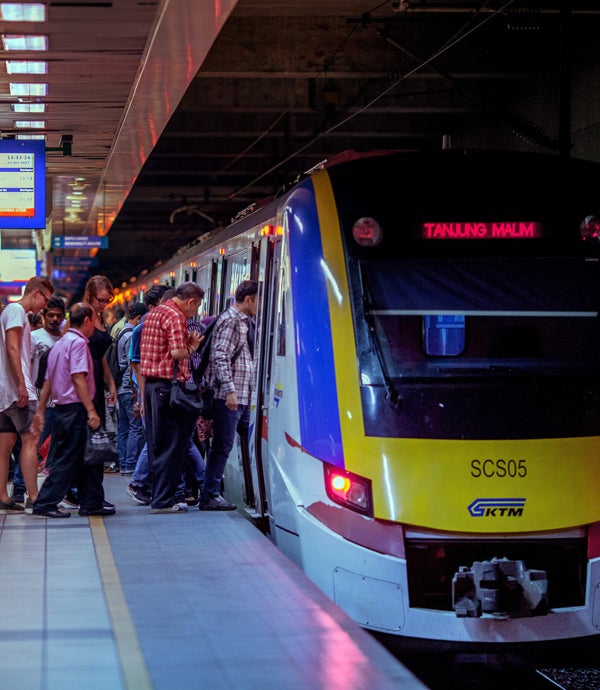 Komuter Ktm