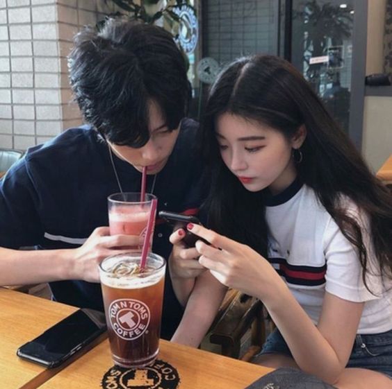 Korean Ulzzang Couple