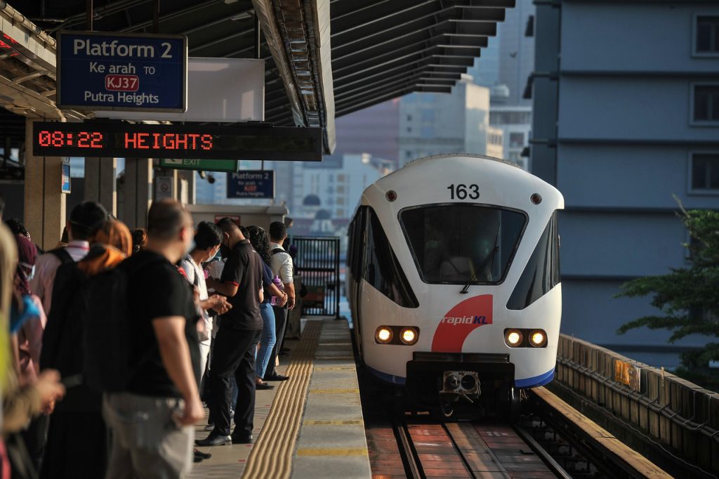 lrt kelana jaya