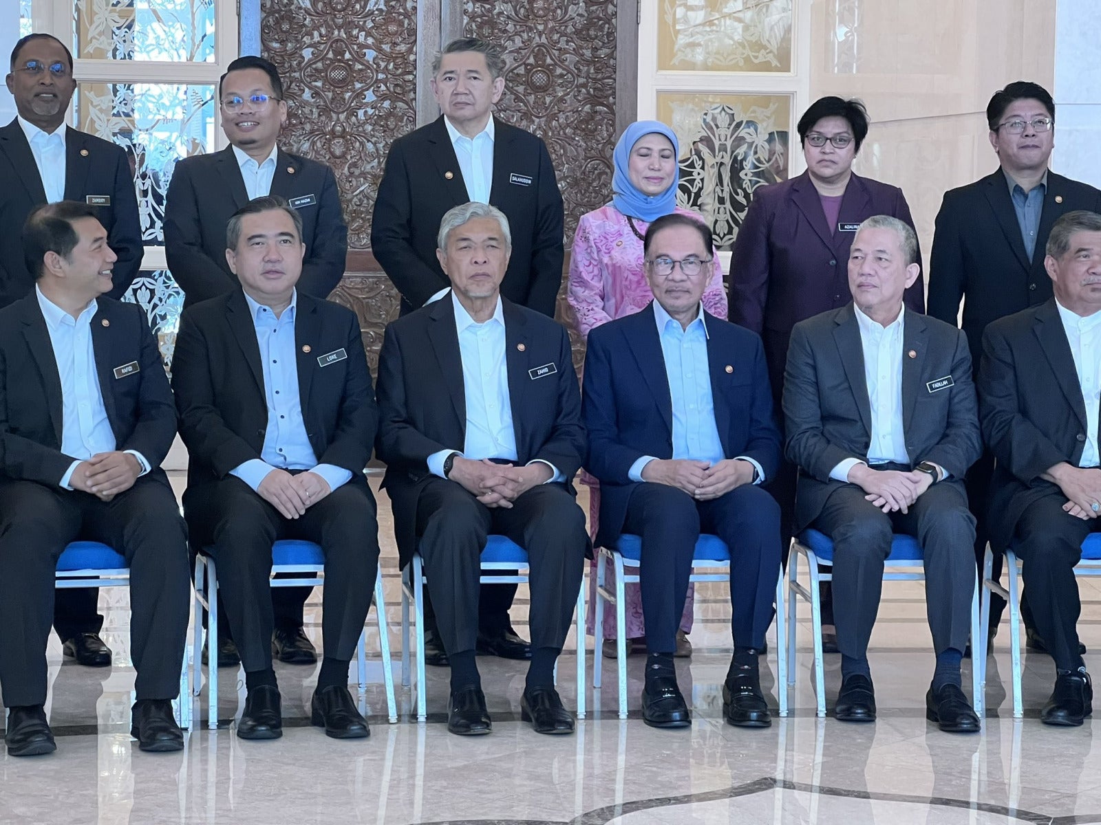 anwar ibrahim cabinet members without necktie 3 scaled