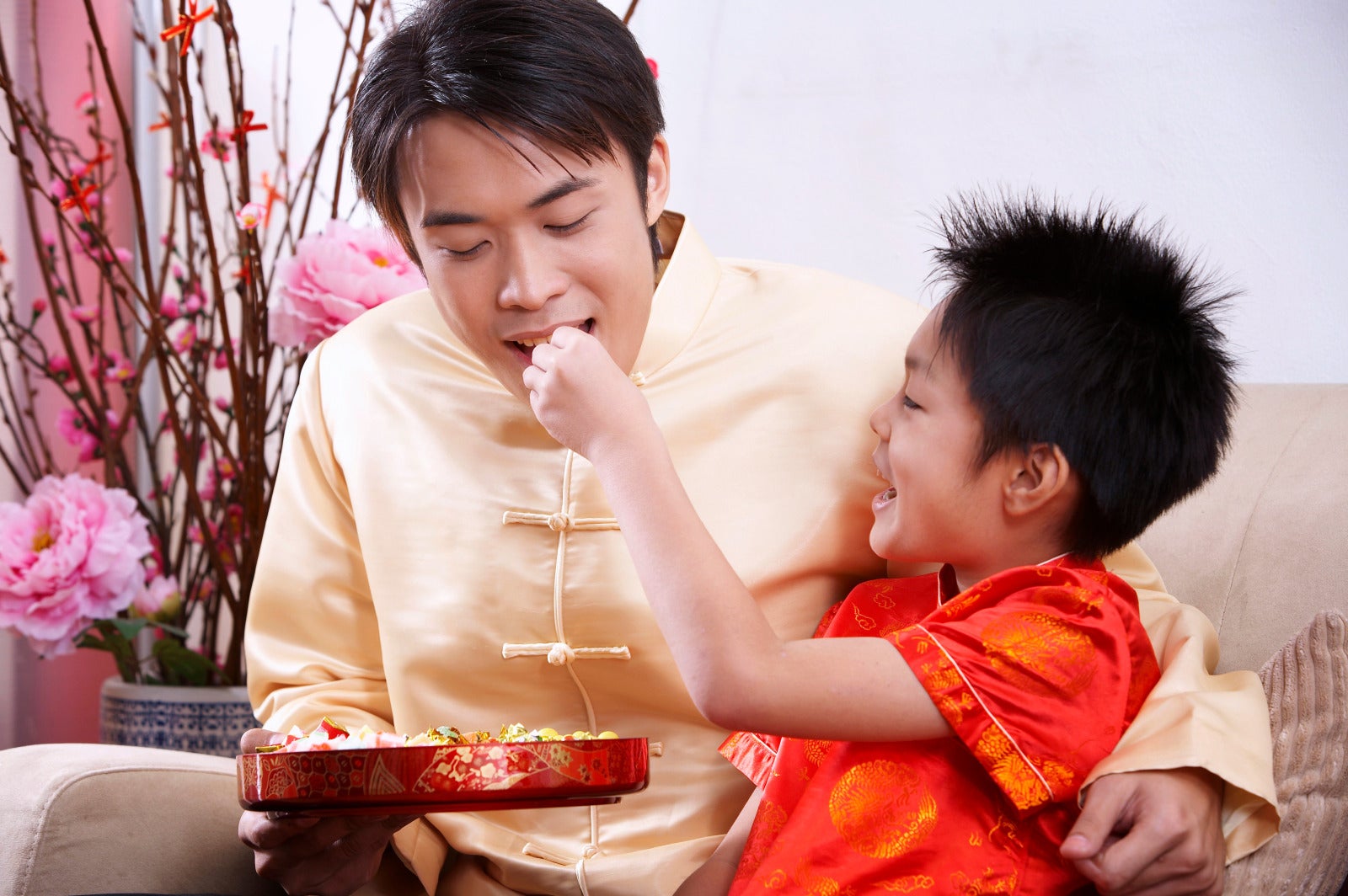 cny eating biscuit