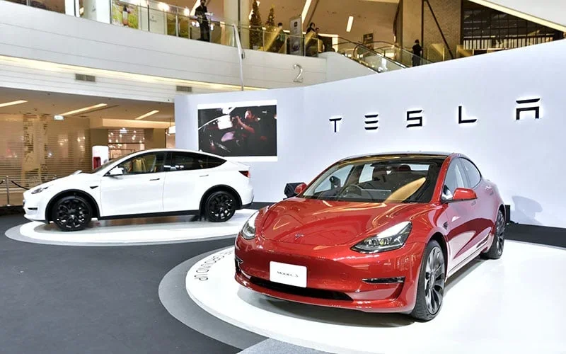 Tesla Siam Paragon