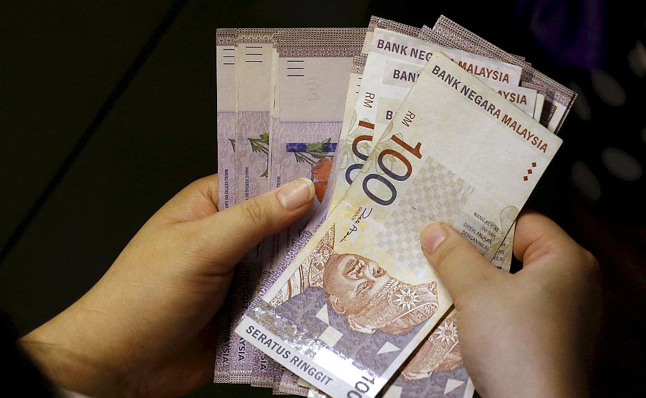 Rm100 Cash Ringgit Bank Notes Money