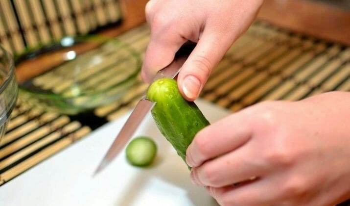 cut cucumber