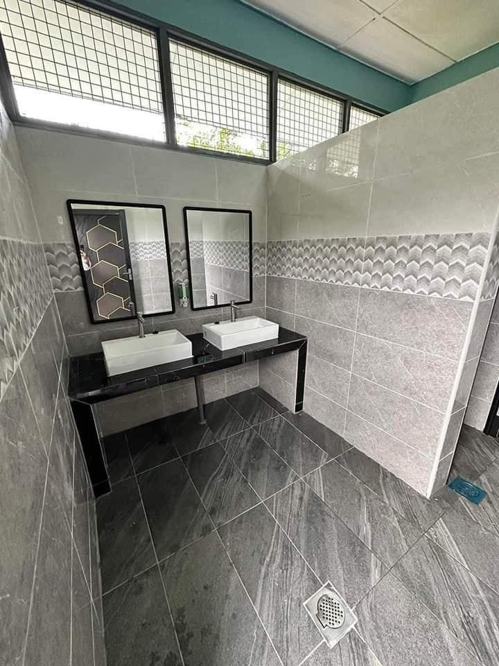 SK Air Hitam Labu toilet rm70k high class macam hotel 2