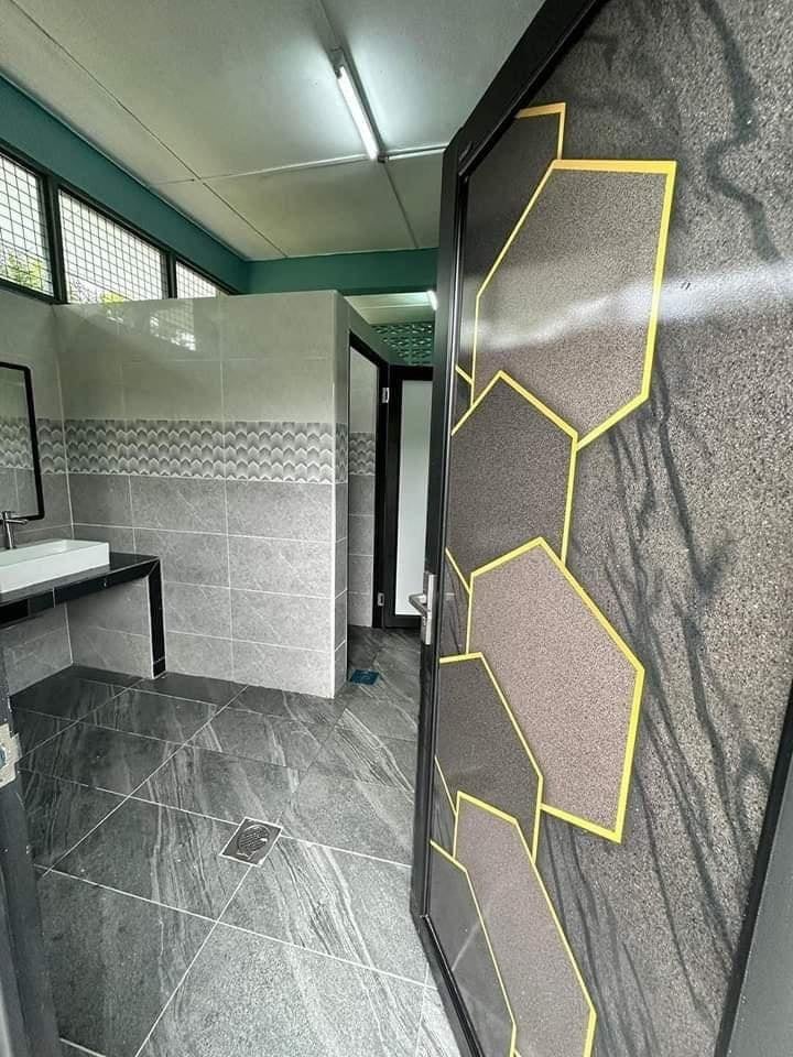 SK Air Hitam Labu toilet rm70k high class macam hotel