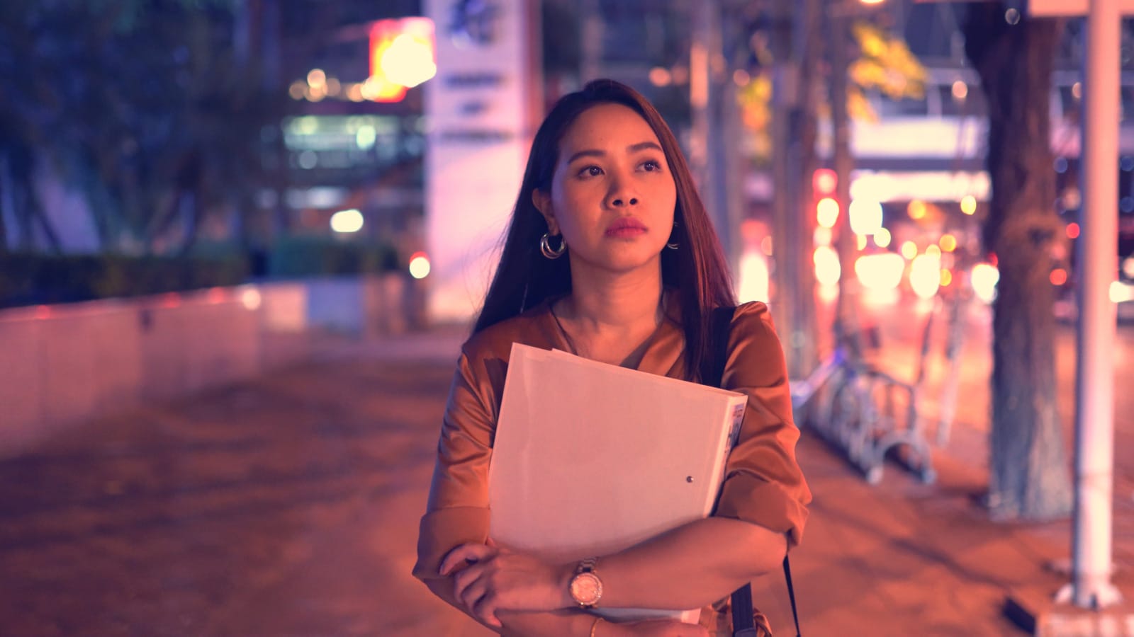 123rf beautiful young woman asian walking in night street looking for job