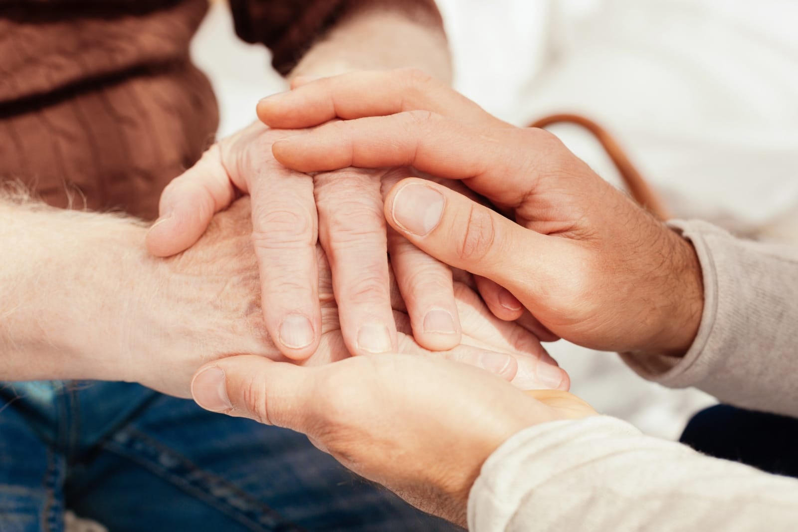 123rf senior parents hand holding child male hand