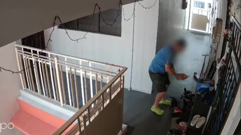 Ss 2 Neighbour From Hell Pours Big Bottle Urine Pee In Front House And Shoes