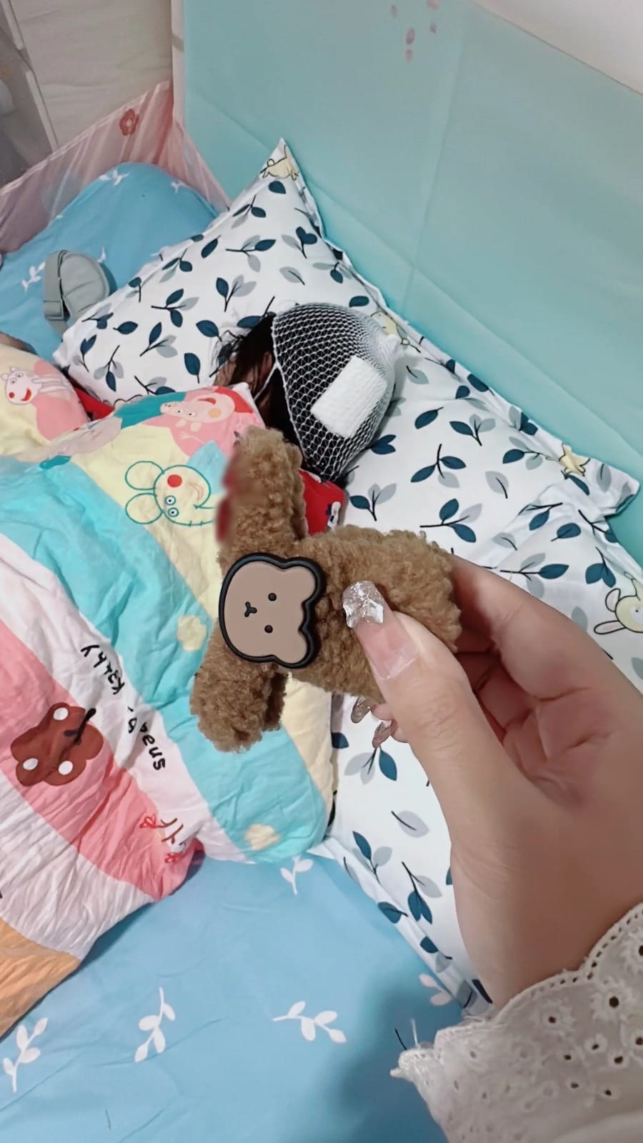 hair clip fall down injured head 3