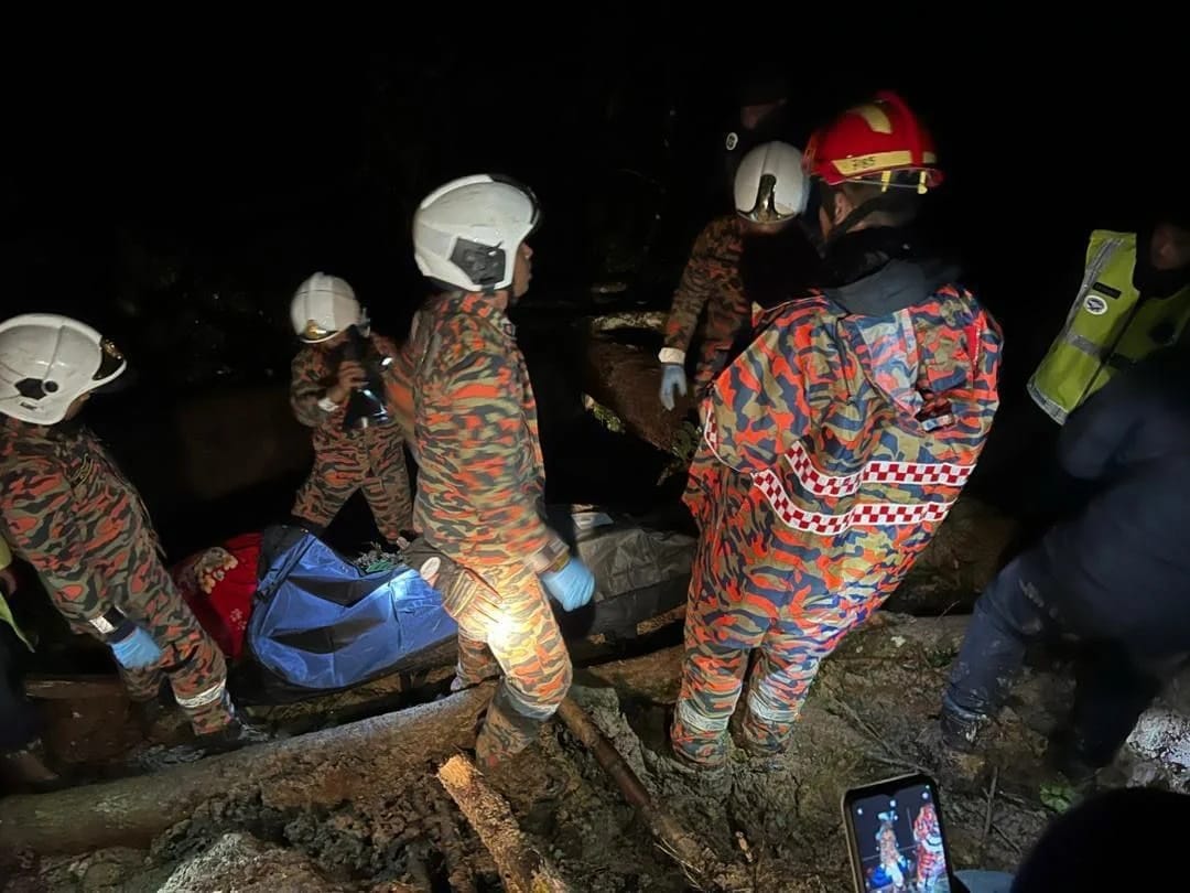 Cameron Highland Landslide Bomba Rescue Search 6