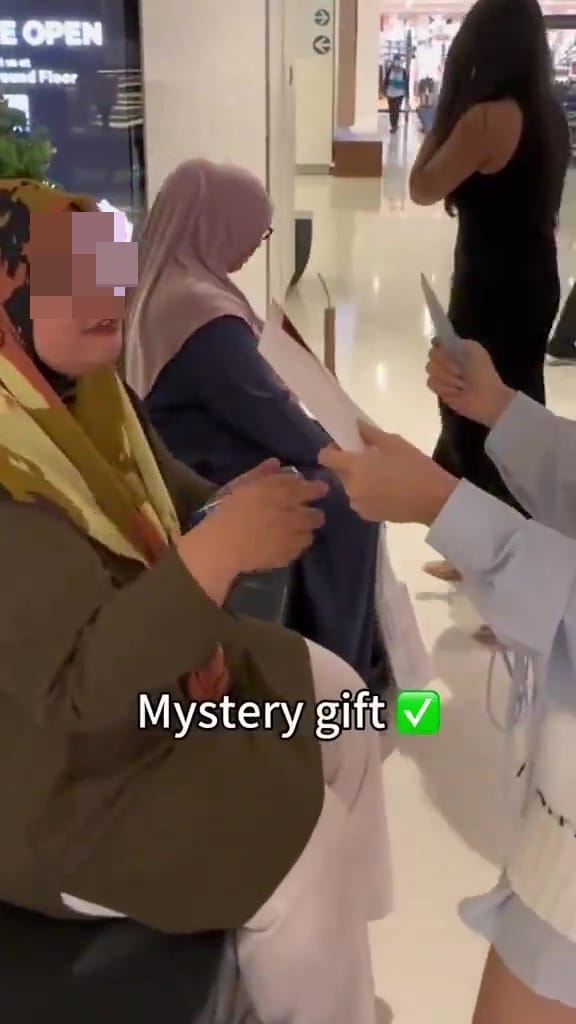 Content Creator Mystery Gift Or Rm1 Challenge Conteng Buy Macbook Rm150 Above 10