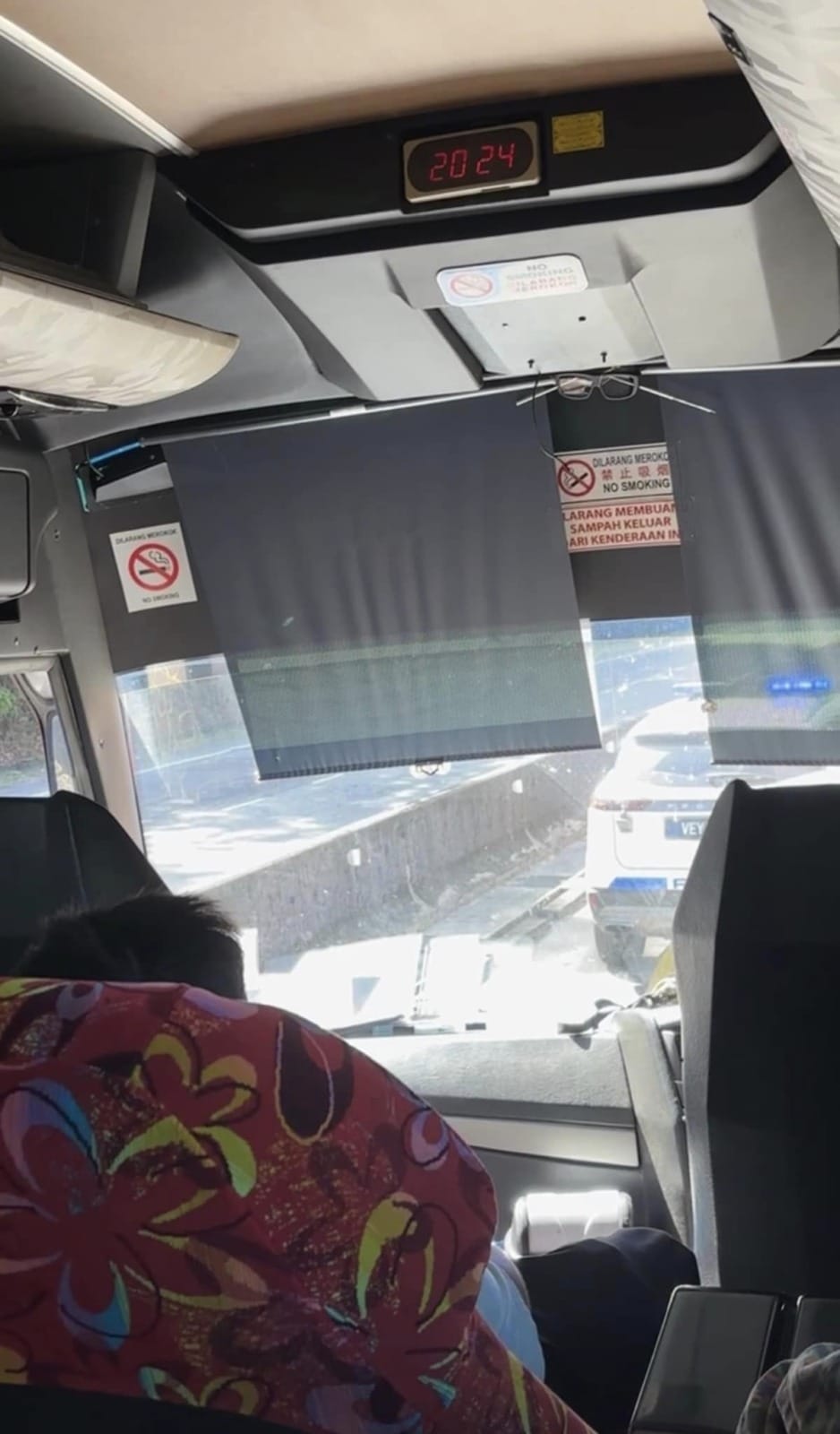 巴士司机吸毒乘客分享可怕经历4 scaled