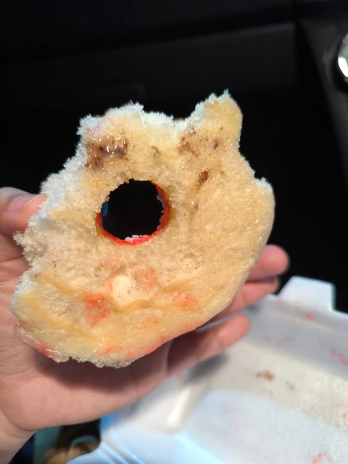 fake donut roti burger bun with hole 3 scaled