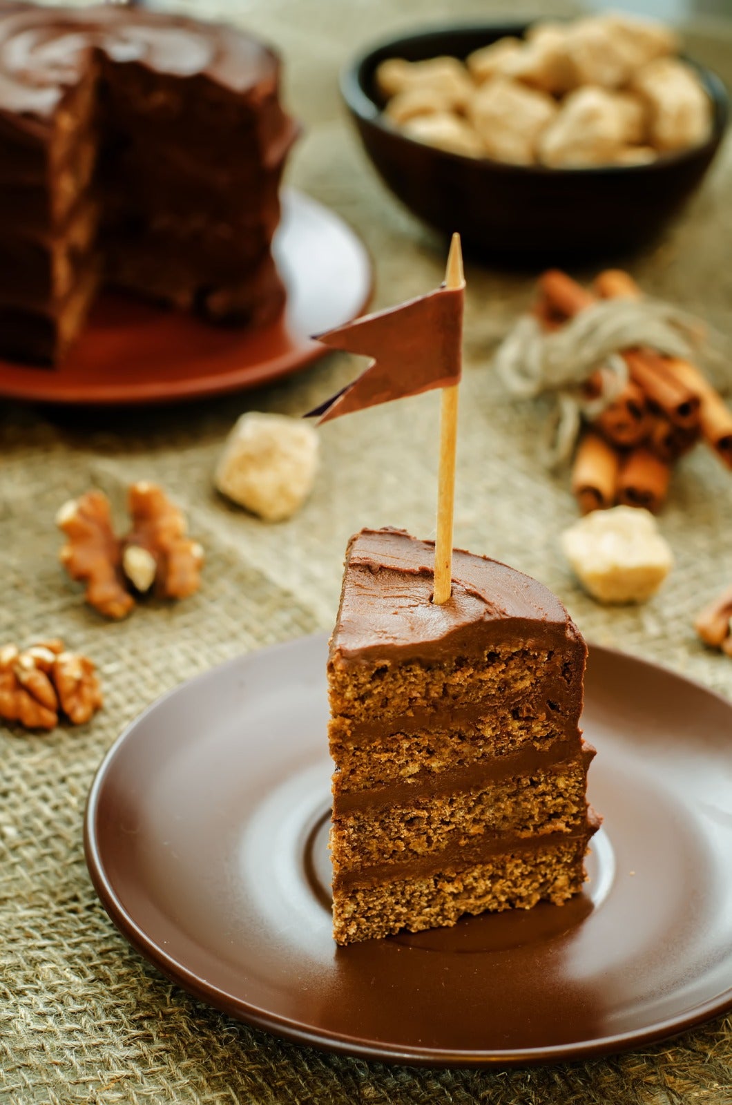 chocolate coffee walnut cake slice birthday 123rf