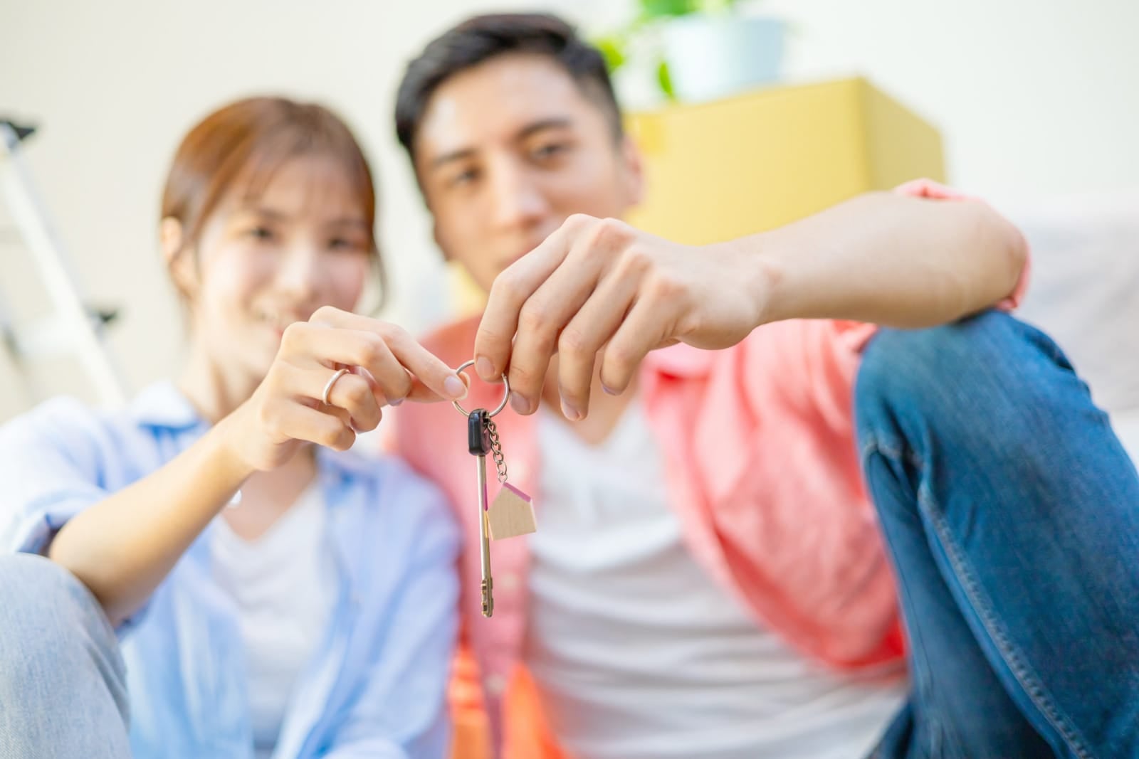 Couple Buy New House Key 123Rf