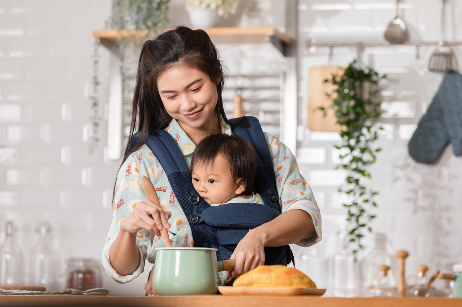 Asian Woman Carrying Baby Cooking Housewife Young Mother Daughter Home Kitchen 123Rf