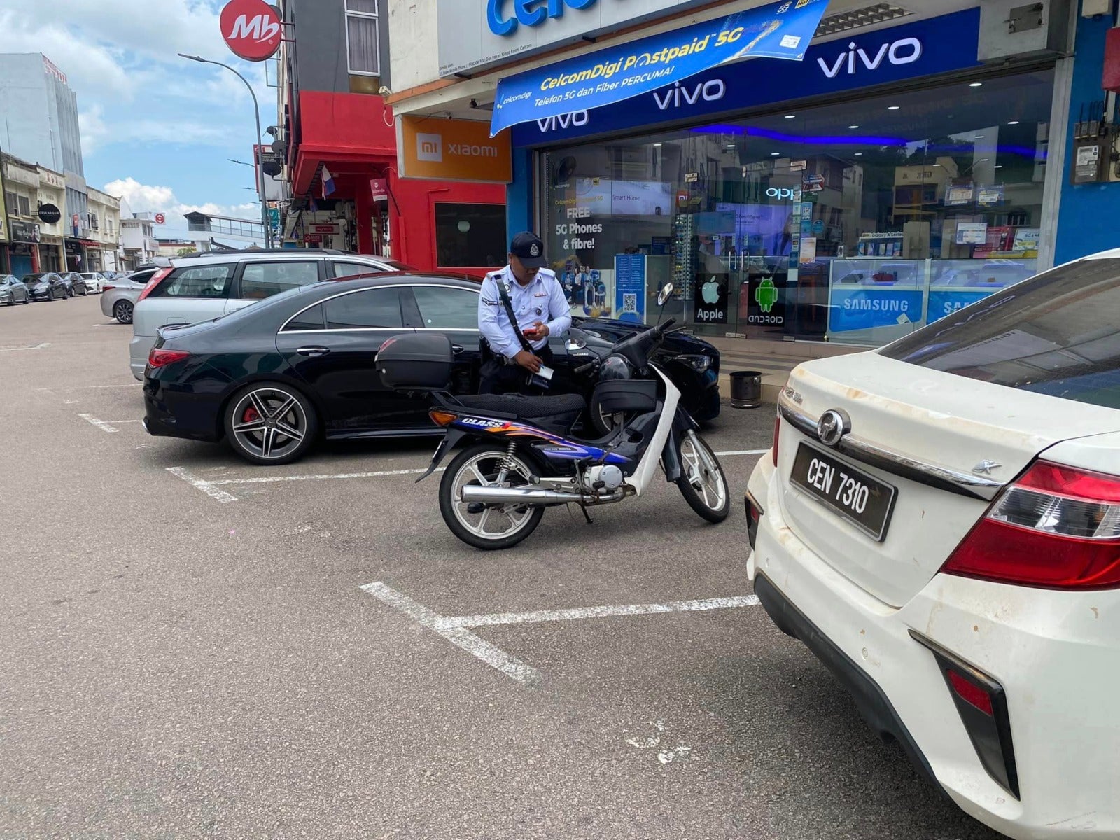 Motorcycle Park Car Parking 2 Scaled