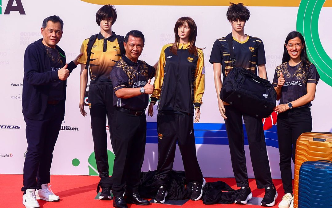 2024 Paris Olympic Malaysia Official Attire 7