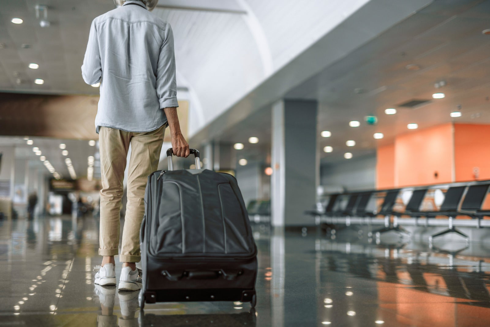 Man Travelling Alone Luggage Airport 123Rf