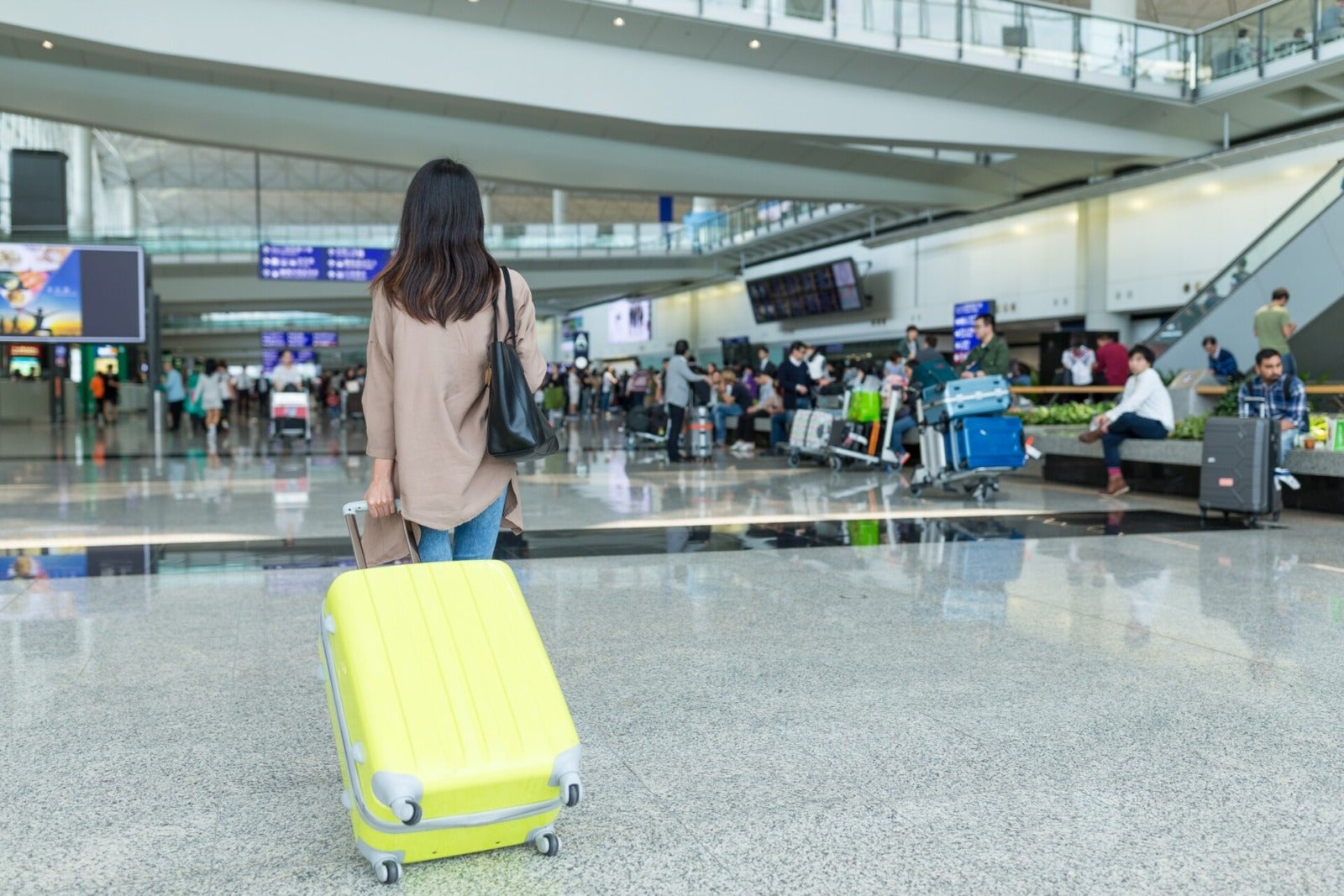 Asian Woman Luggage Travel Airport Back View 123Rf