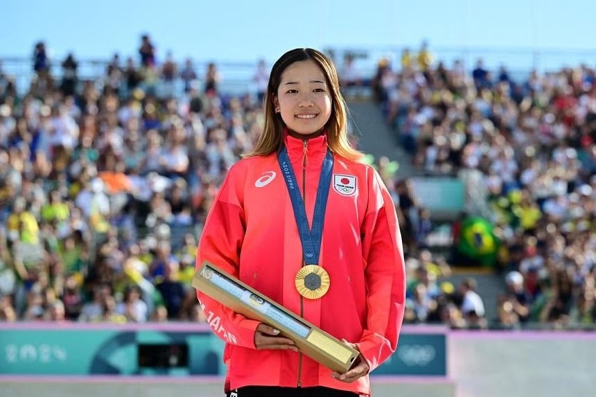 Coco Yoshizawa 吉泽恋 滑板冠军2024巴黎奥运会14岁 4