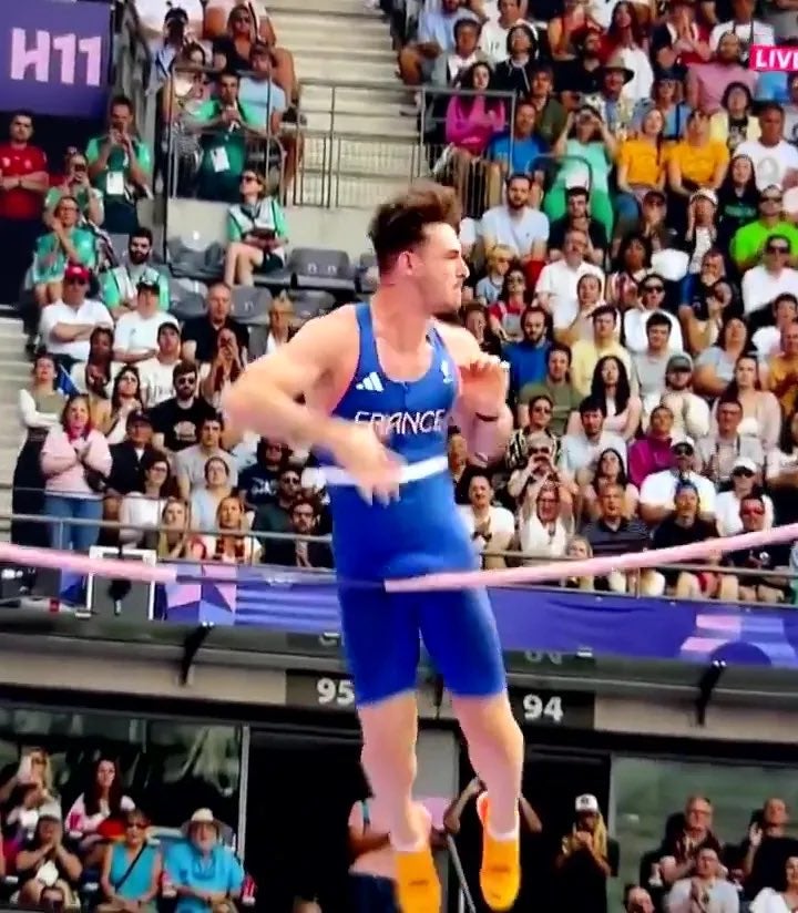 Anthony Ammirati France Men Pole Vault Accident