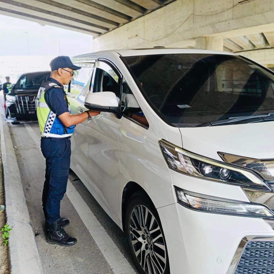 Jpj Selangor Checing Tinted Car Window 2