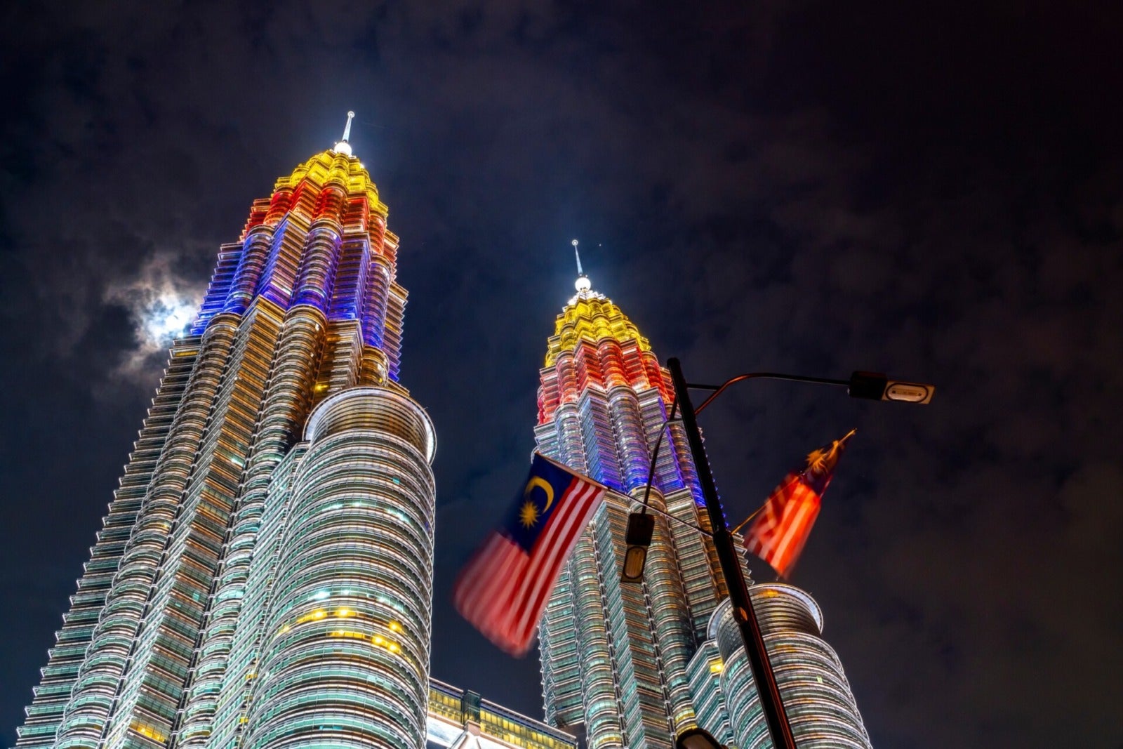 msia kuala lumpur twin tower 123rf